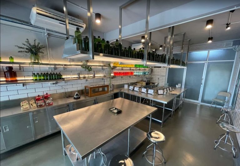 W LABS Dispensary inside 768x530