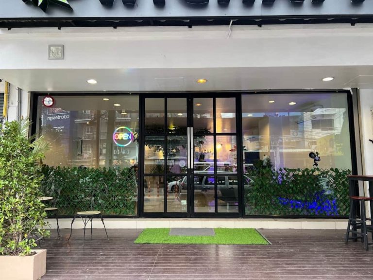 WICHAI PAIPAR SHOP entrance 1 768x576
