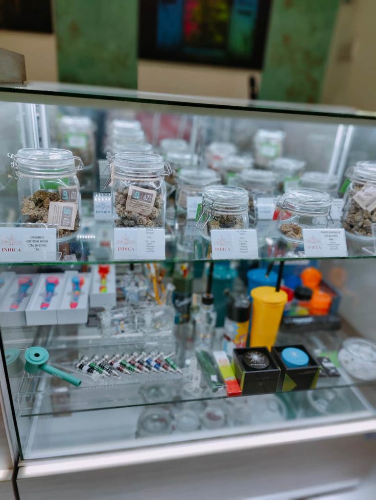 Bodega Cannabis Store Insd Img 2 768x1021