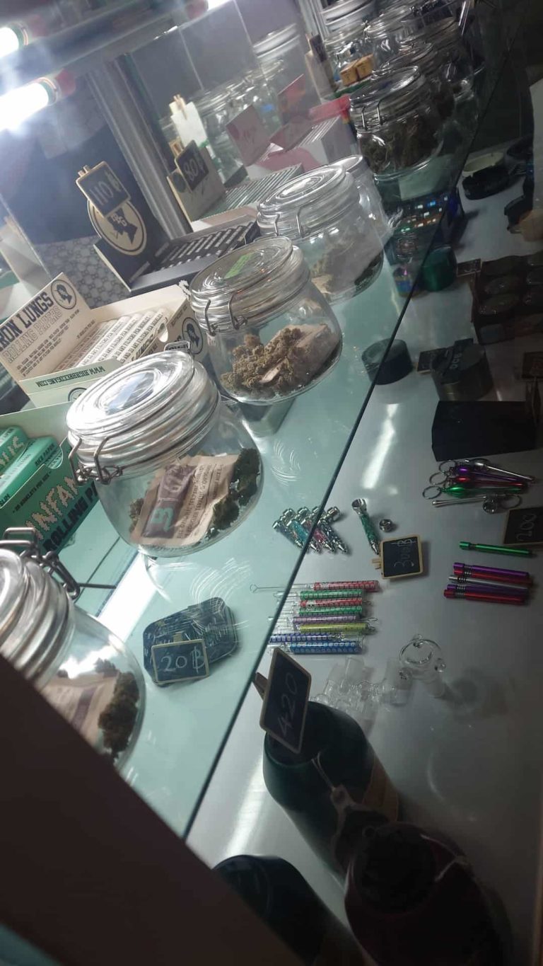 Kowloon Dispensary Cannabis Weed Insd Img 2 768x1365