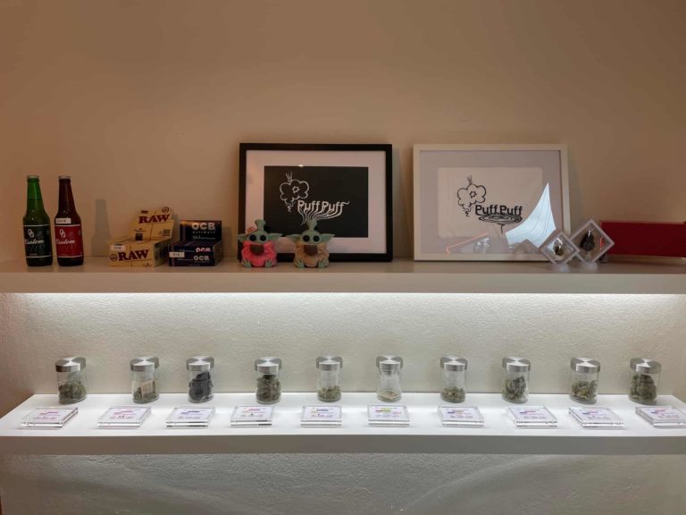 PuffPuffBKK TongLoCafeCannabis Dispensary Insd Img 2 768x576