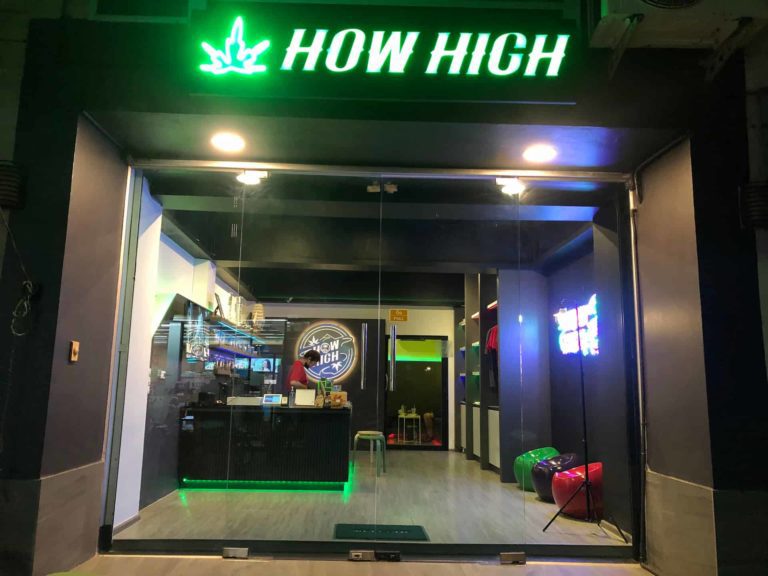 How High Cannabis Cafe 1 1 768x576