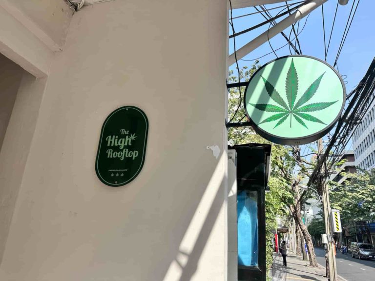 The High Rooftop Cannabis Dispensary Weed Shop 1 768x576
