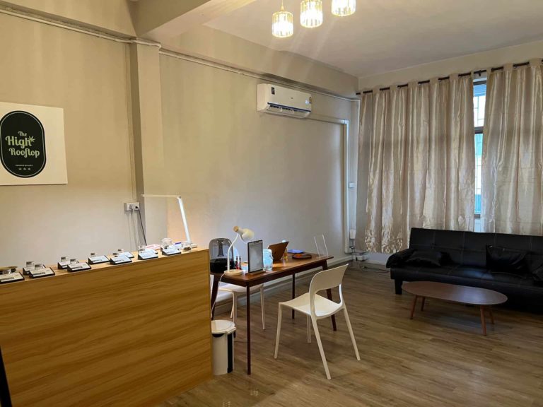 The High Rooftop Cannabis Dispensary Weed Shop 2 768x576