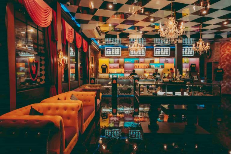 Wonderland Bangkok 2 768x512