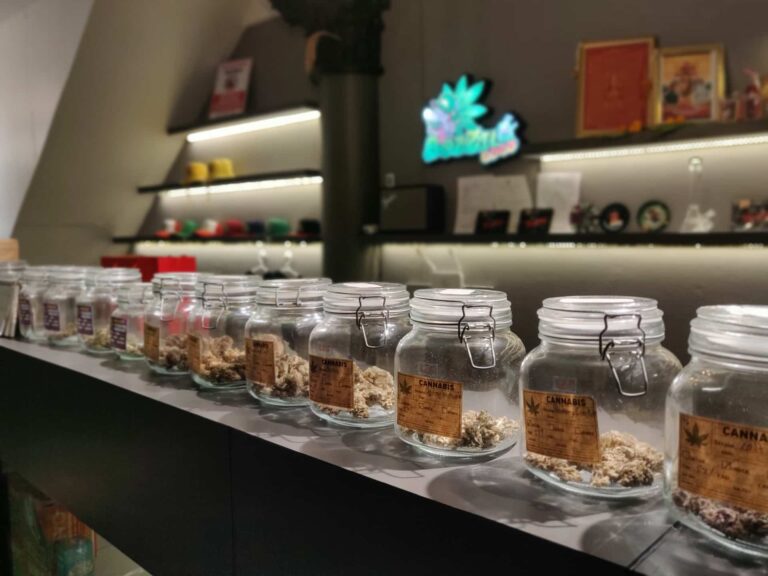 Cannabiss Supershop 2 768x576