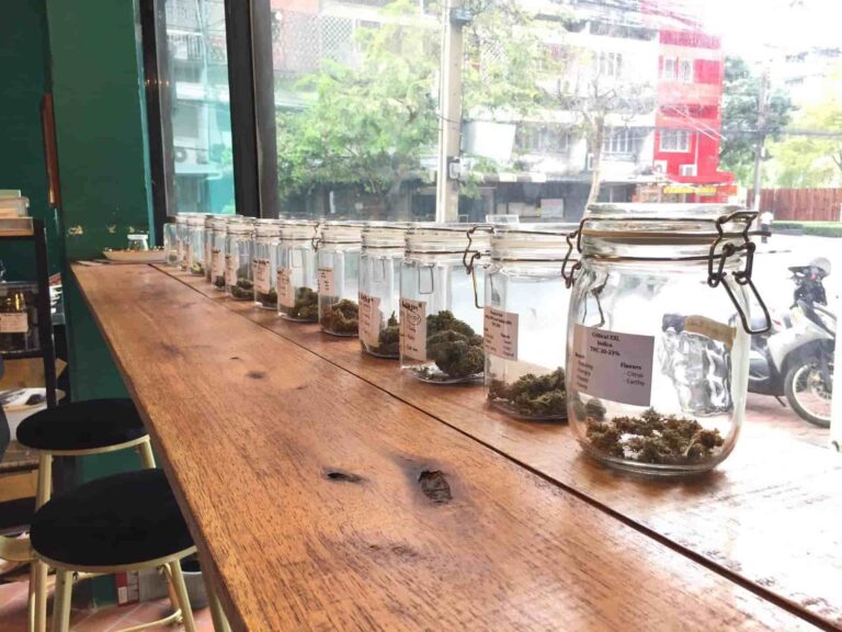 KUSHIES CANNABIS – WEED CAFE BANGKOK กัญชา 2 768x576