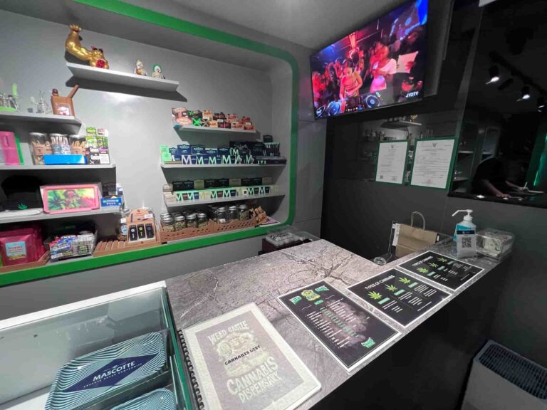 Weed Castle Cannabis Dispensary 2 768x576