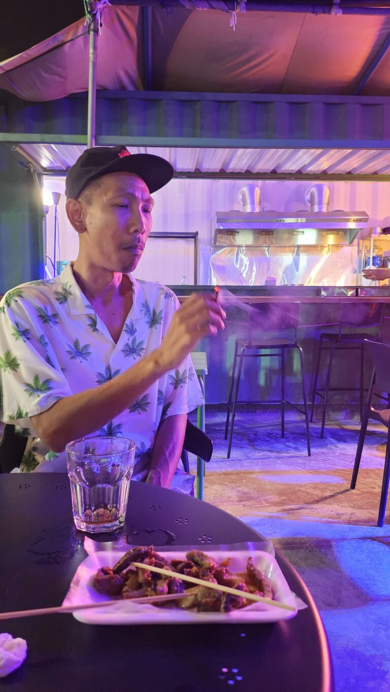 20240801 232805 1 768x1364